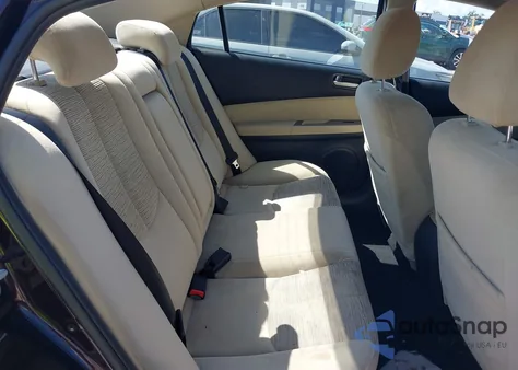 2010 Mazda Mazda6 I Sport z USA, uszkodzony, nr VIN 1YVHZ8BH4A5M04928